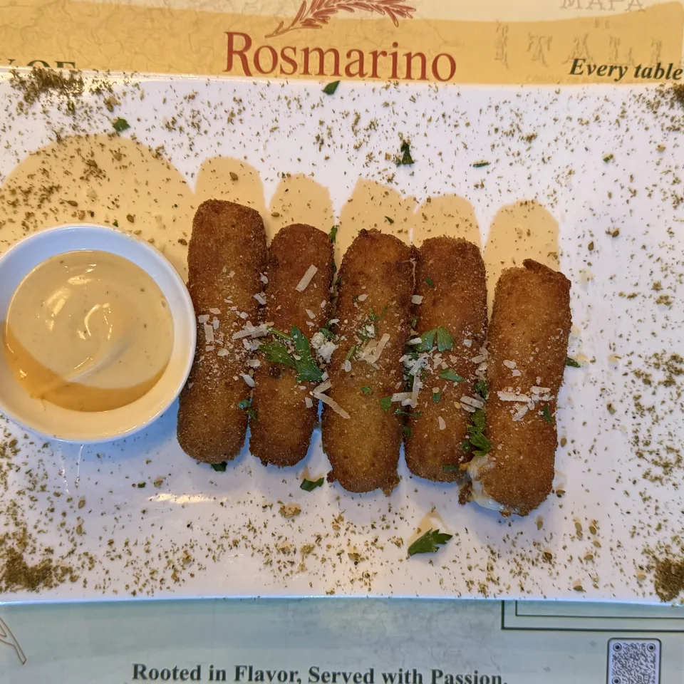 موتزاريلا ستيكس - Mozzarella Sticks